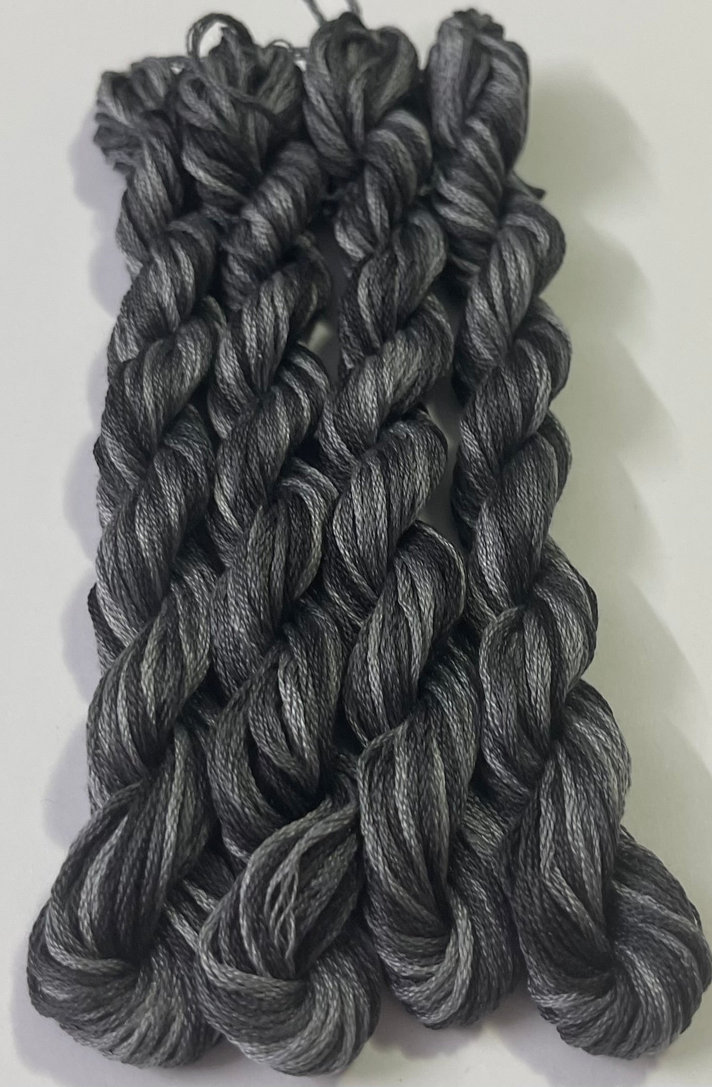 Premium Silk - Full Hank - PR216