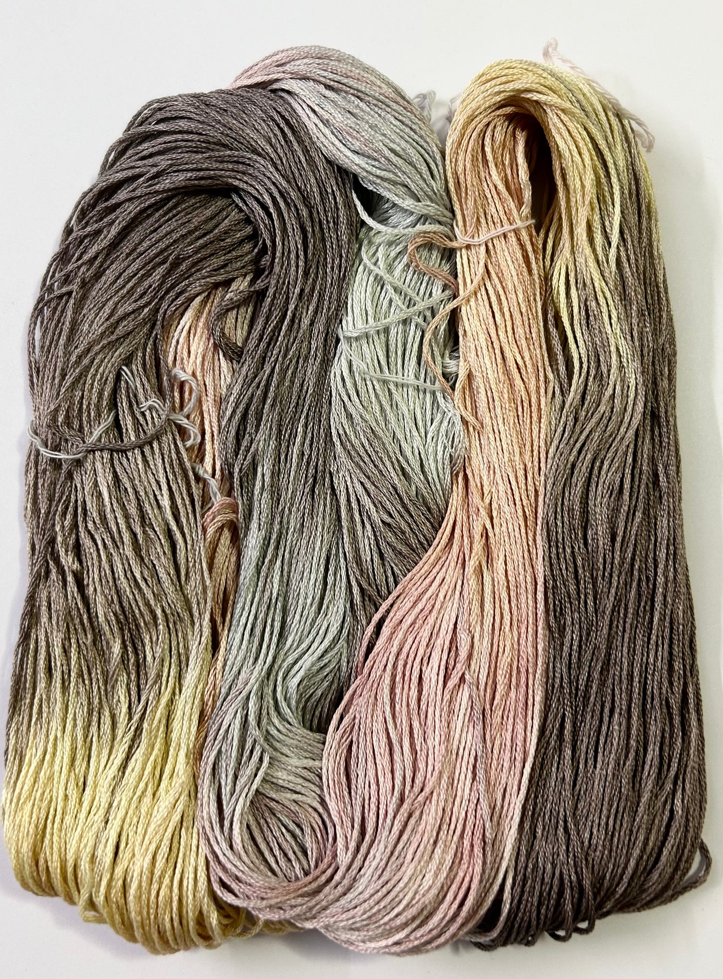 Premium Silk - Full Hank - PR223