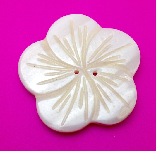 Large White Shell Flower Shaped Buttons