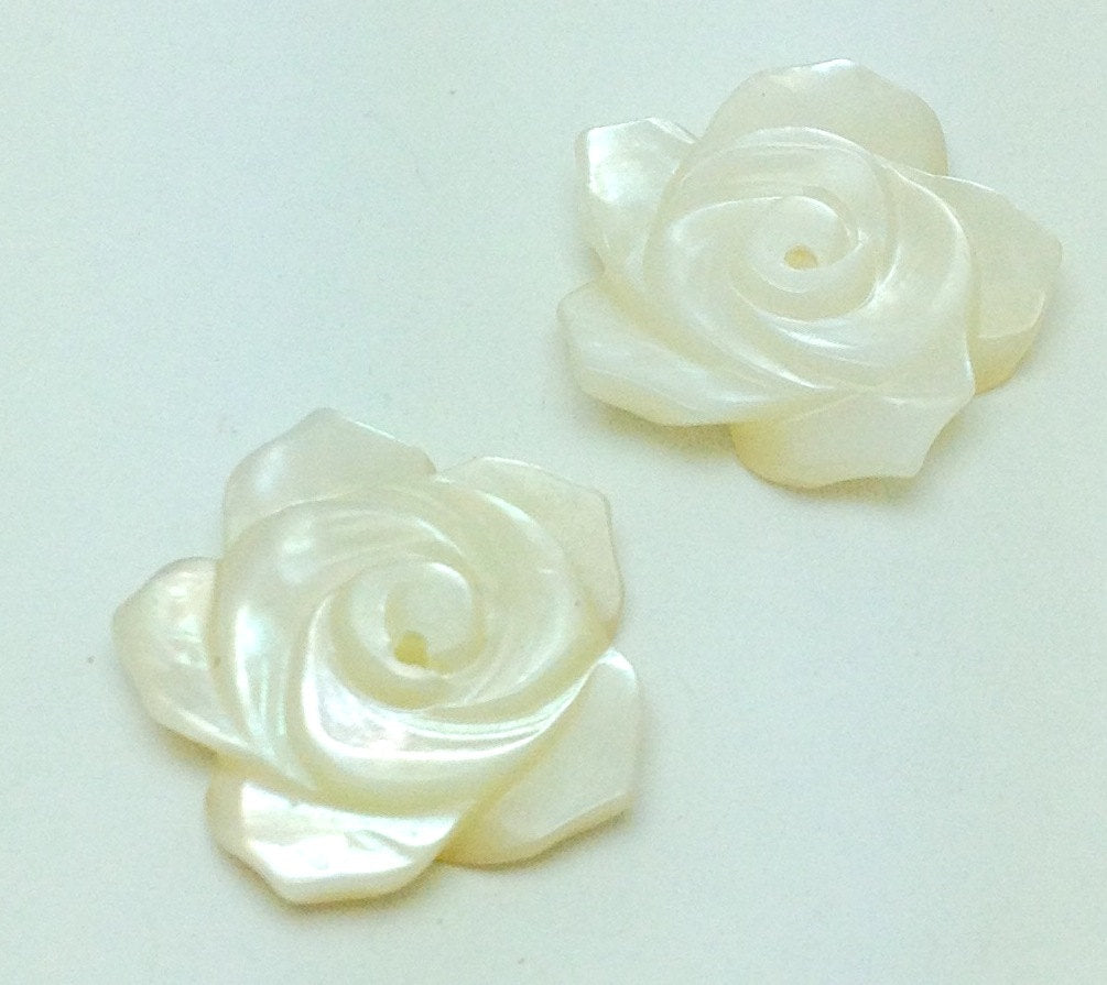 Mother of Pearl Rose Buttons or Beads - ROS0002N